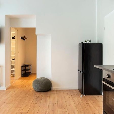 Kudamm Plus Ac Plus Selfcheckin Plus Free Street Parking Berlin Exterior photo